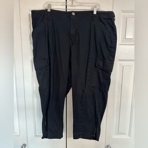 Lane Bryant Cargo Capri Pants